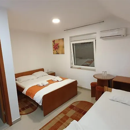Gat Bed & Breakfast Subotica