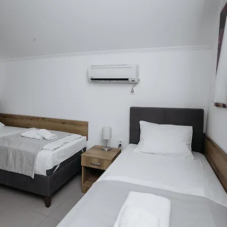 Gat Bed & Breakfast Subotica